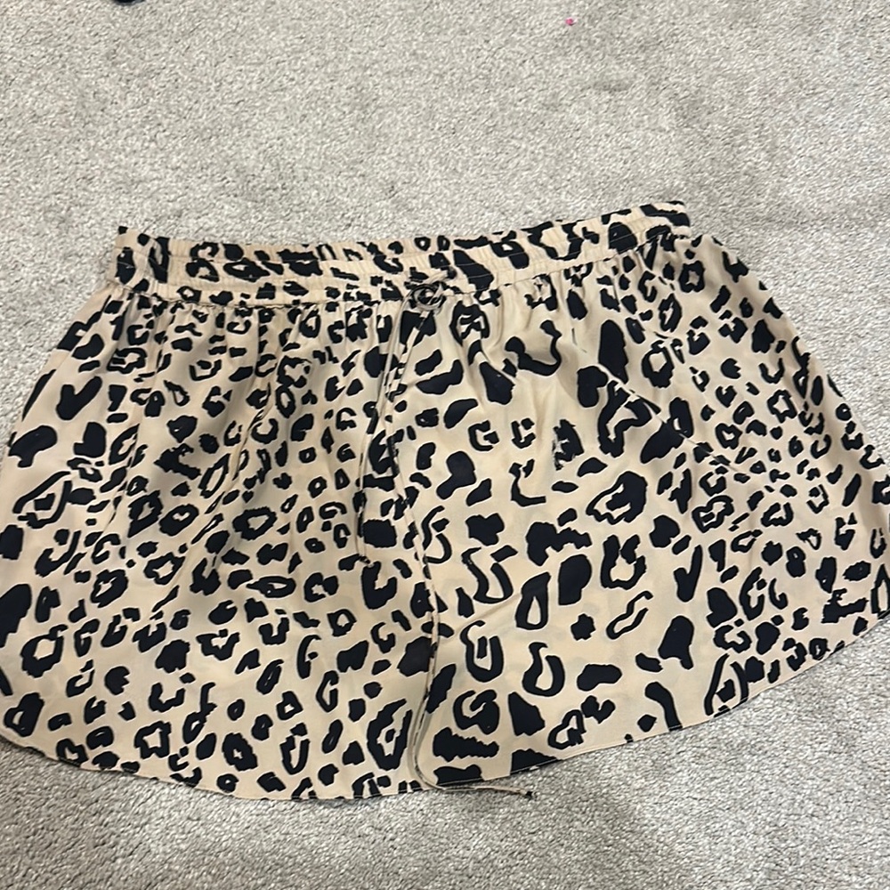 Rory Beca Tan and Black silk skirt
